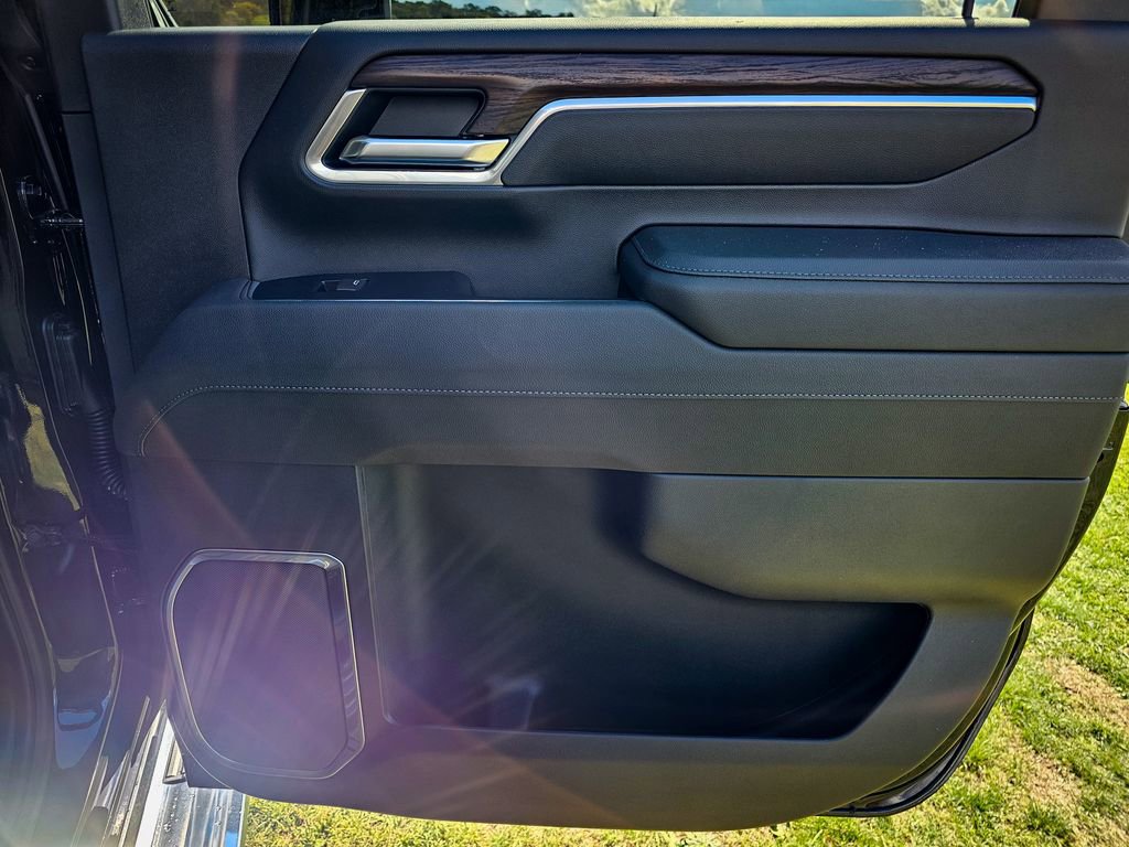 New 2026 GMC Sierra 2500 SLT w/ SLT Premium Package image 38