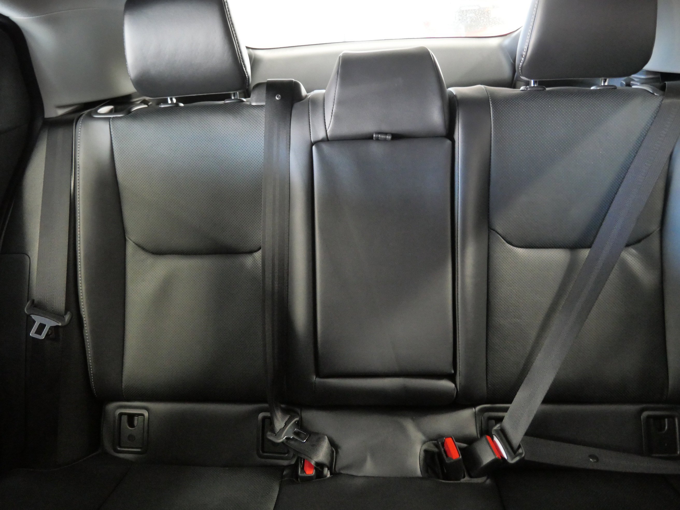 Used 2024 Toyota Prius XLE image 13