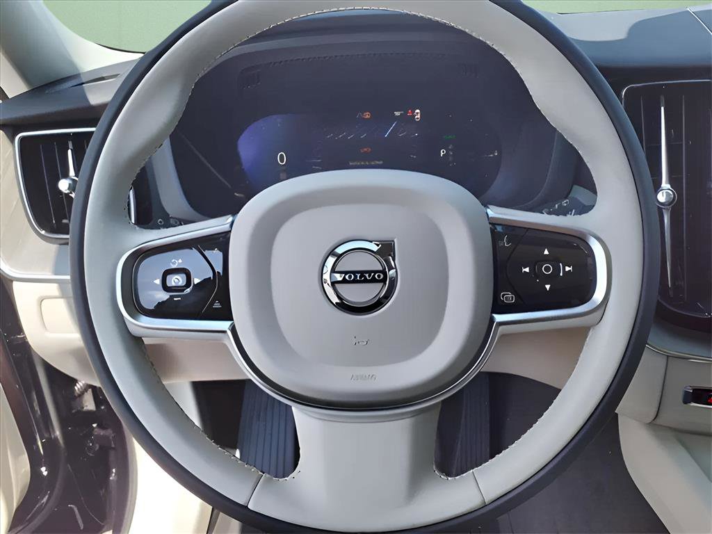 Used 2025 Volvo XC60 T8 Plus w/ Protection Package Premier image 12