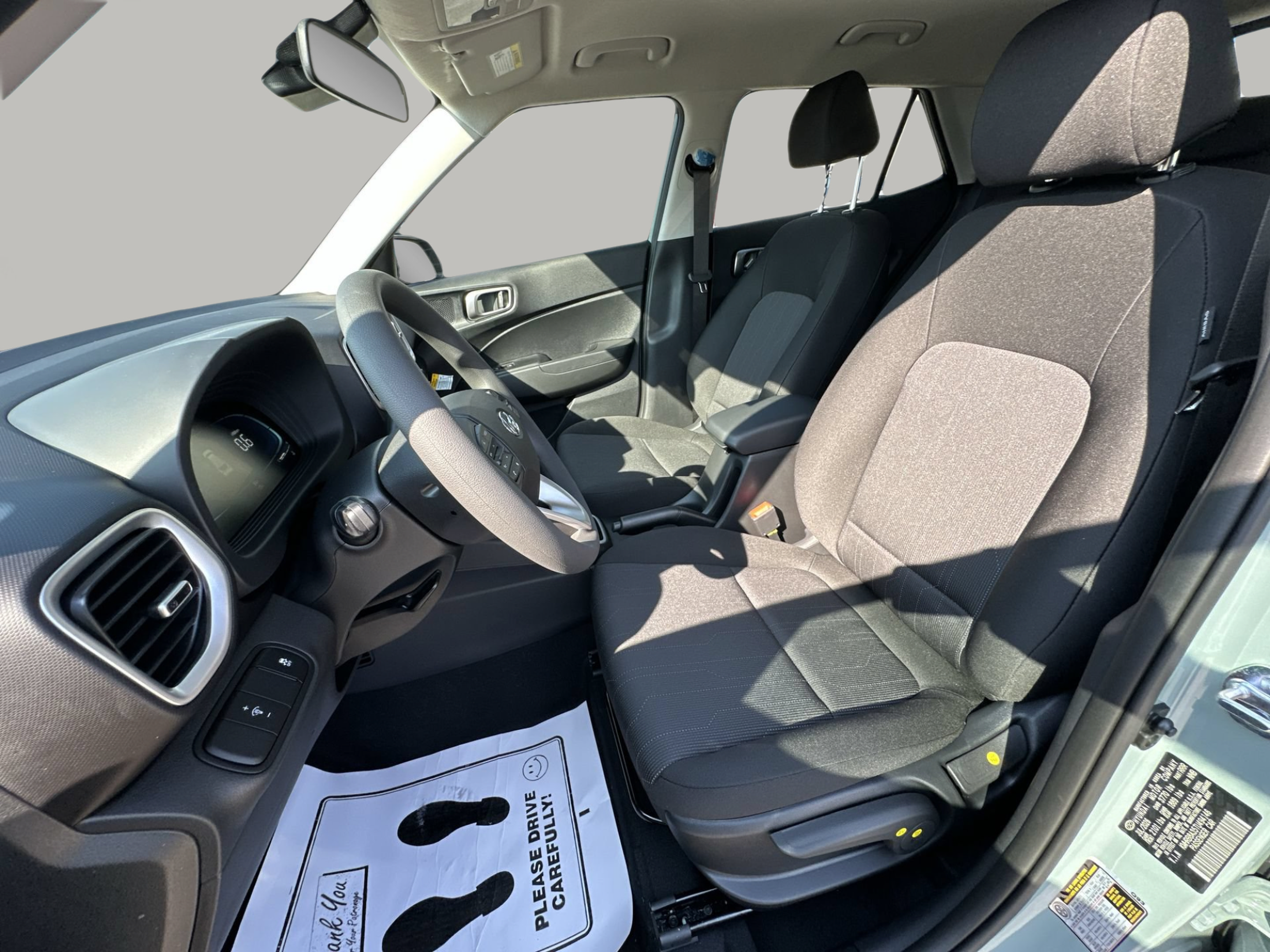 New 2026 Hyundai Venue SE FWD image 13
