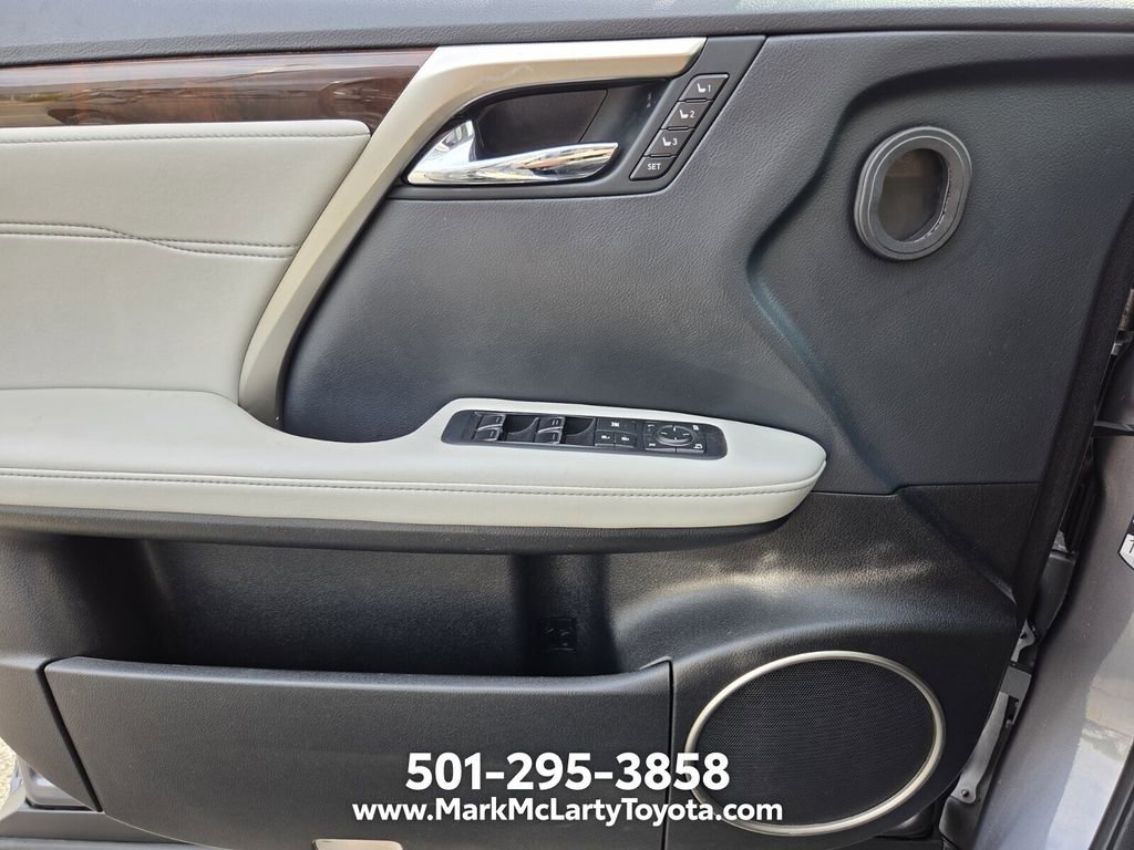 Used 2016 Lexus RX 350 FWD w/ Premium Package image 28