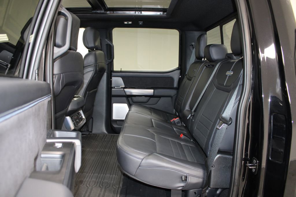 Used 2025 Ford F350 Platinum image 26