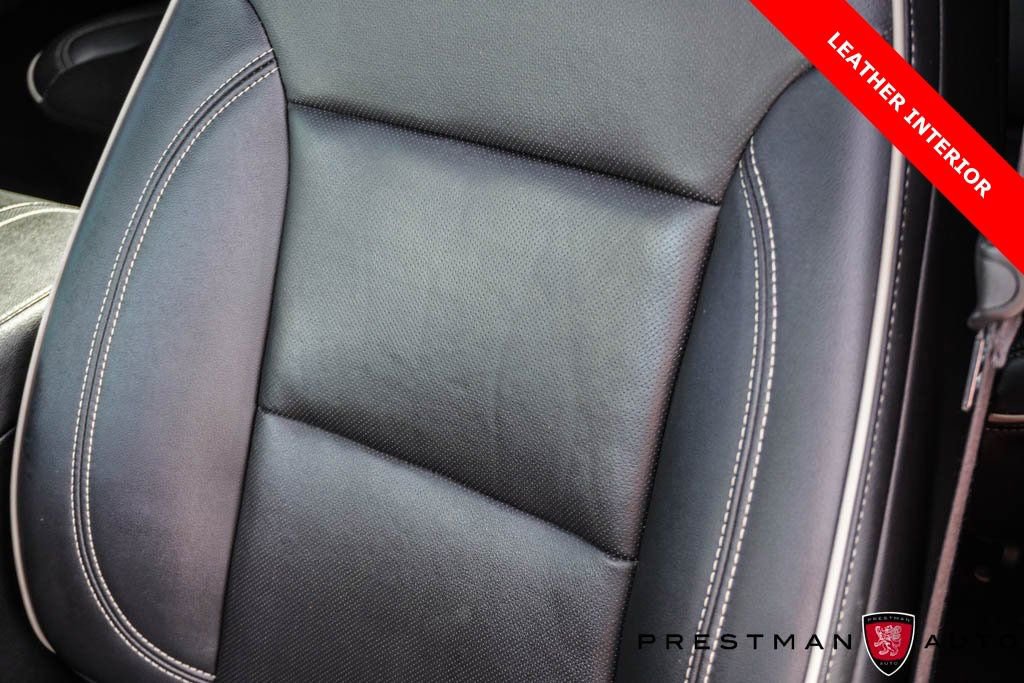 Used 2022 Chevrolet Traverse Premier w/ Redline Edition image 11