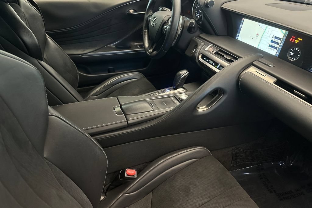 Used 2018 Lexus LC 500 Coupe w/ Performance Package RWD image 15