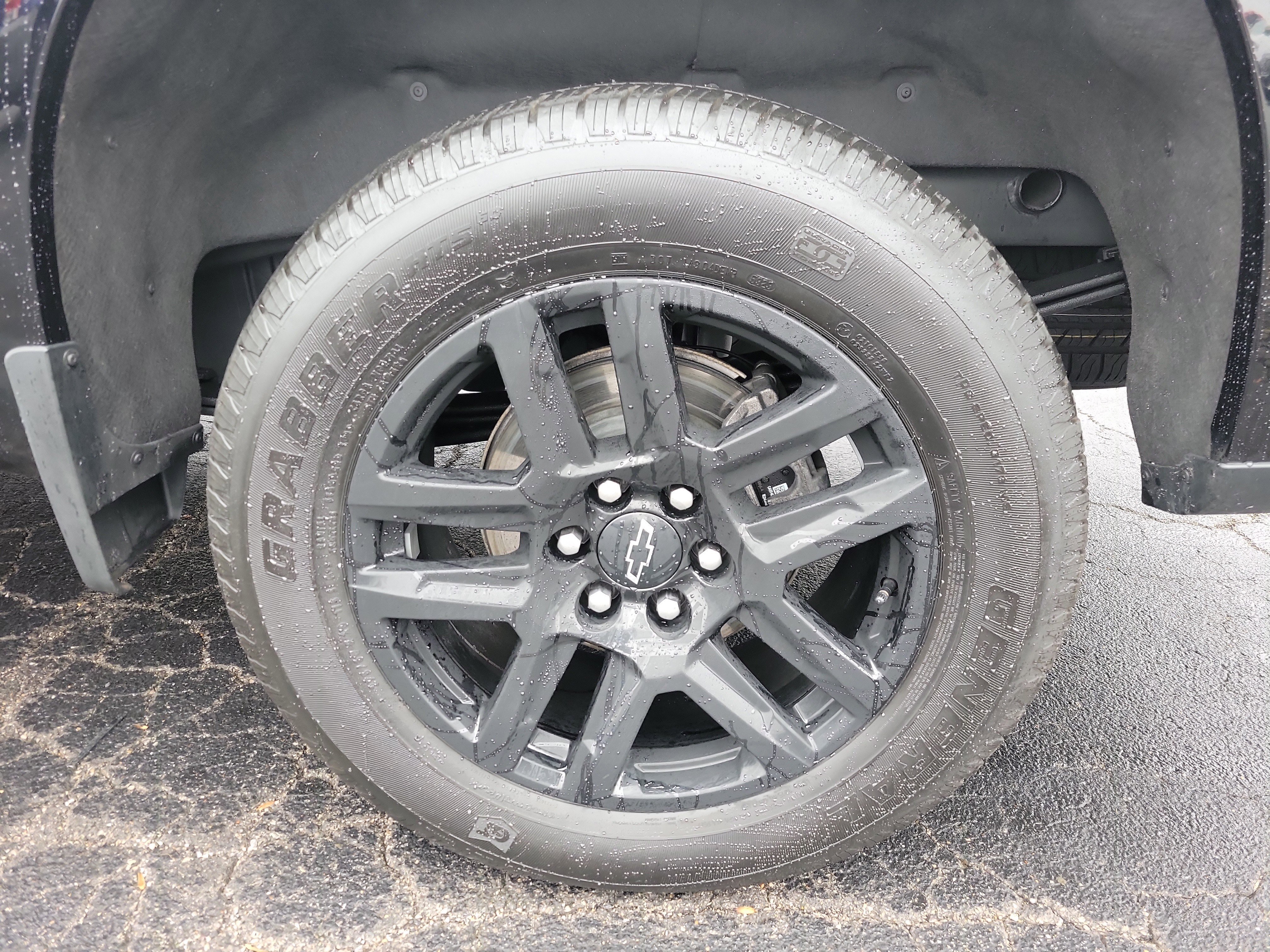 Used 2024 Chevrolet Silverado 1500 Custom w/ LPO, Dark Essentials Package image 25