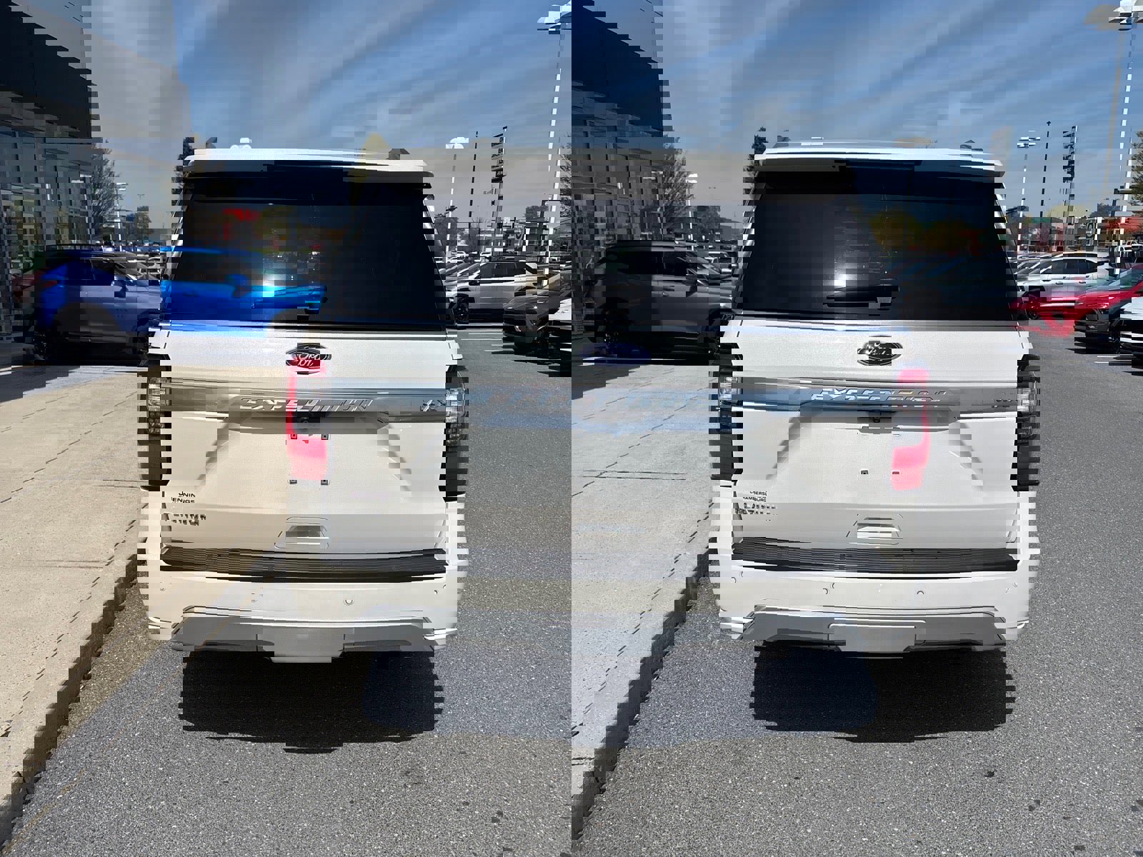 Used 2018 Ford Expedition Max Platinum image 4