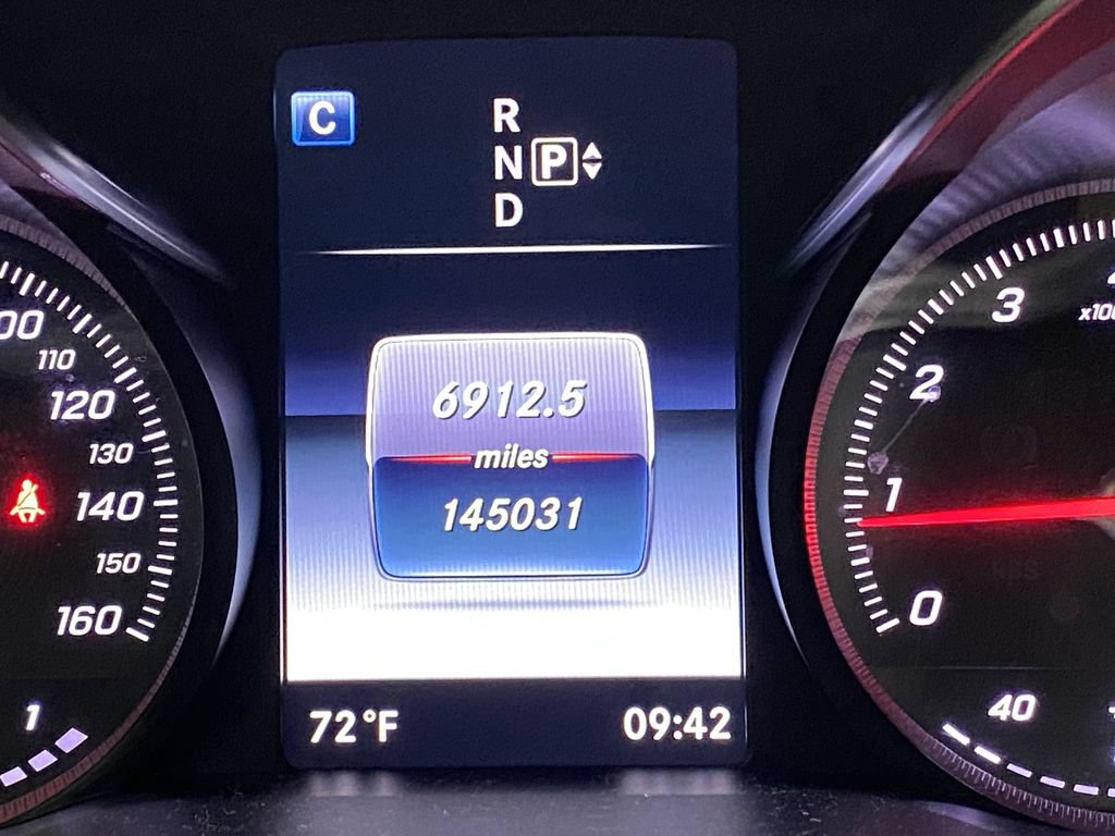 Used 2015 Mercedes-Benz C 300 4MATIC Sedan image 13