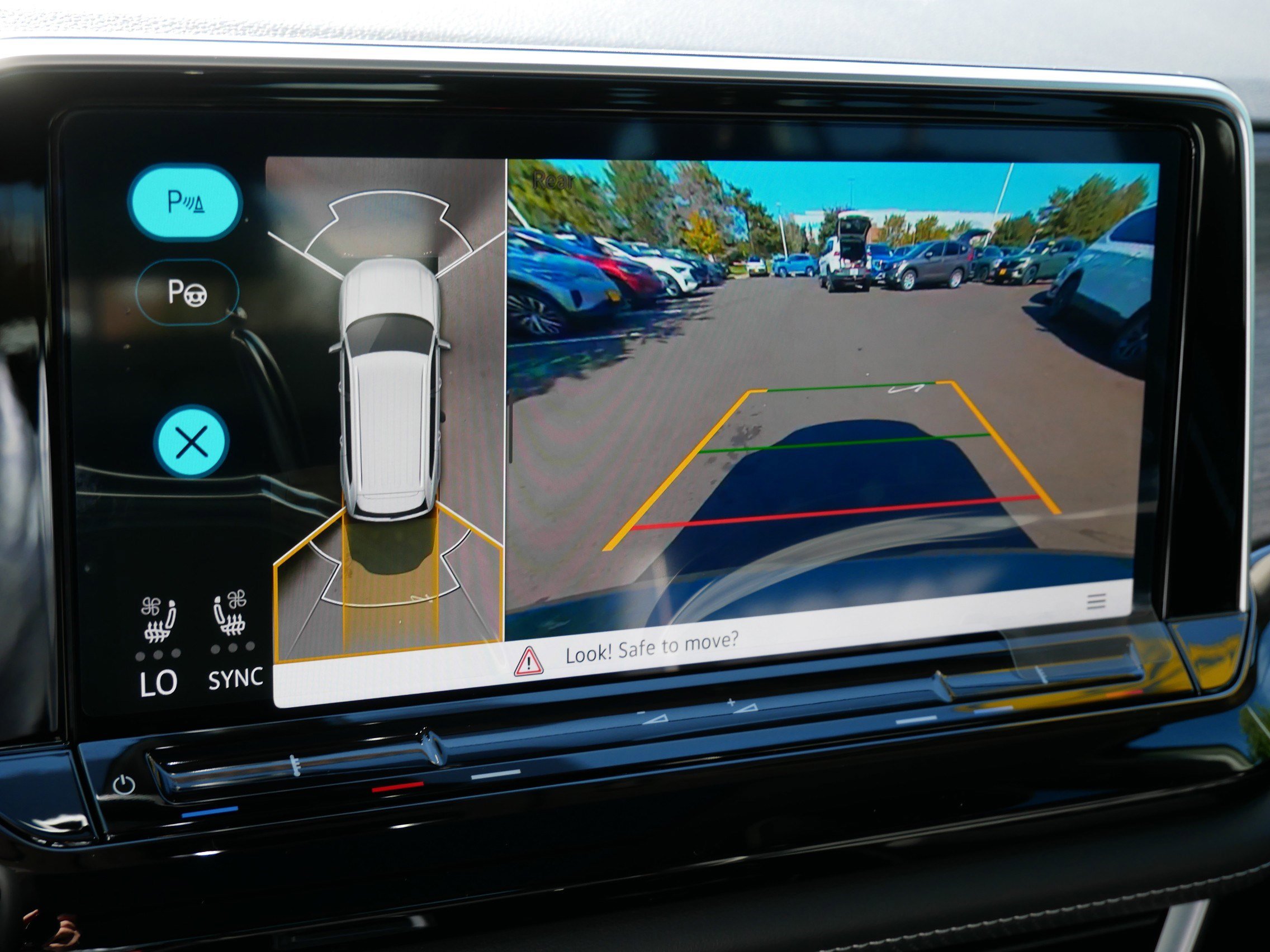 New 2026 Volkswagen Atlas SEL Premium R-Line image 12