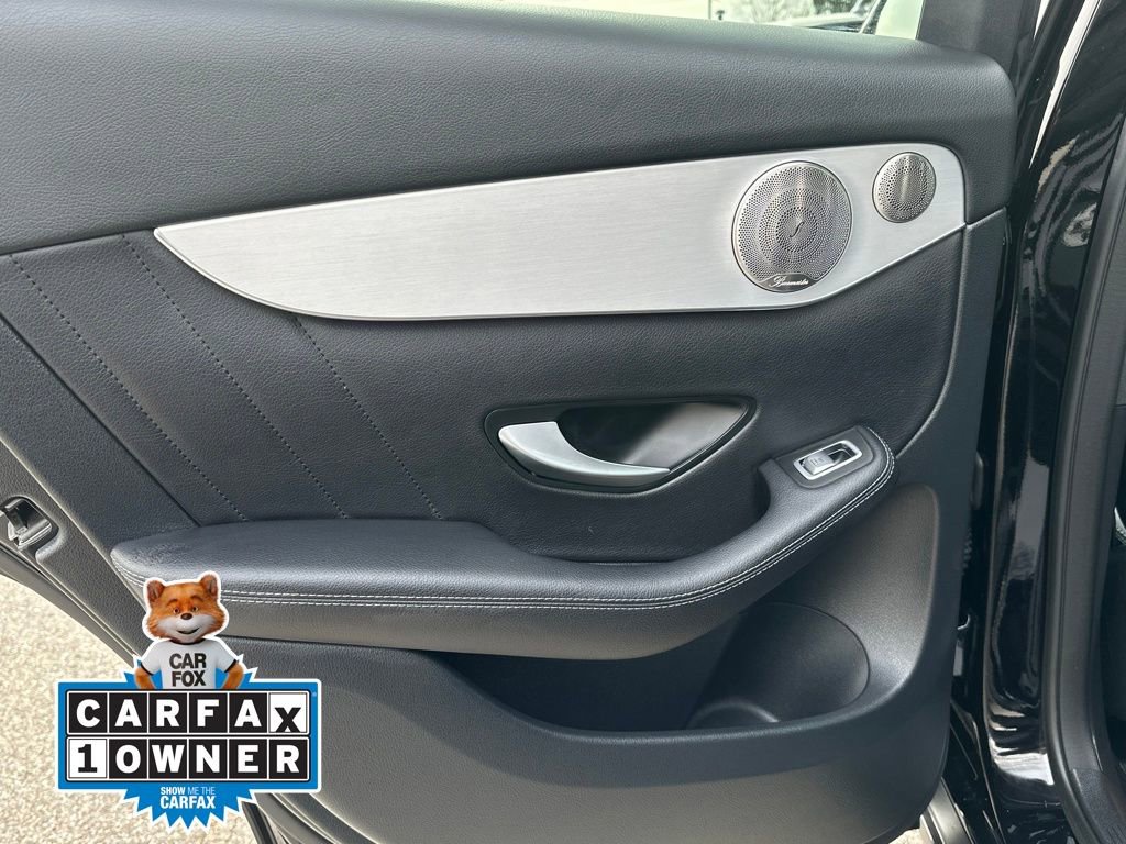 Used 2021 Mercedes-Benz GLC 300 image 28