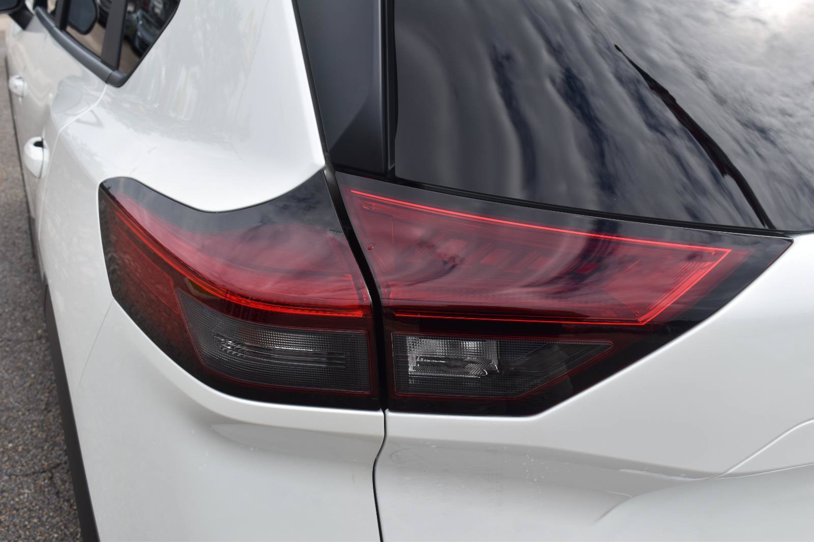 Used 2023 Nissan Rogue SV FWD image 6