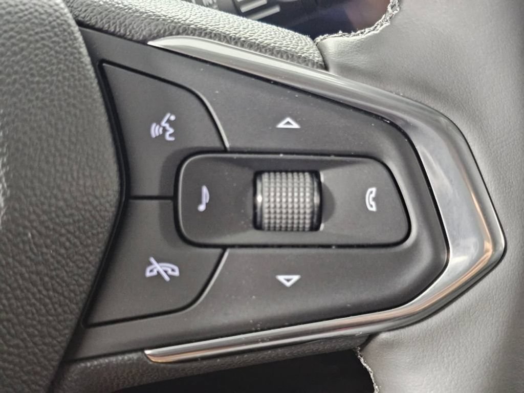 New 2026 Chevrolet Trax LT w/ LT Convenience Package FWD image 28