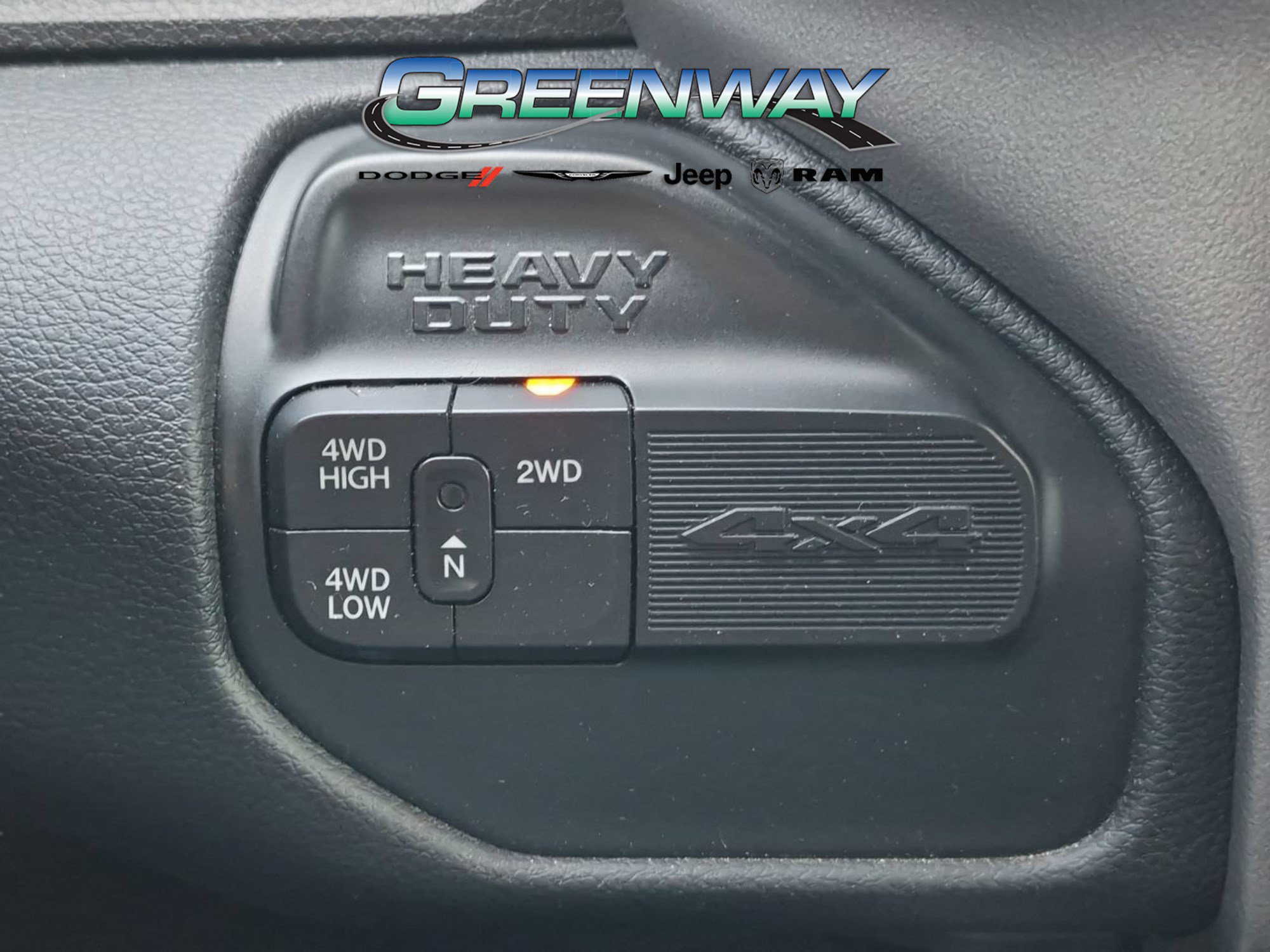 Used 2022 RAM 2500 Laramie w/ Night Edition AWD/4WD image 20