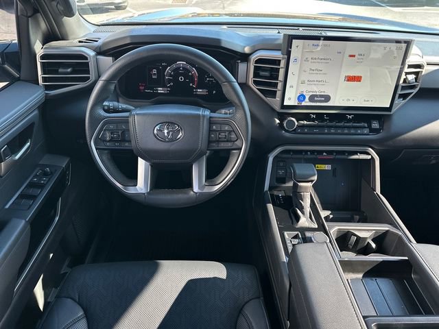 Used 2025 Toyota Tundra Limited AWD/4WD image 10