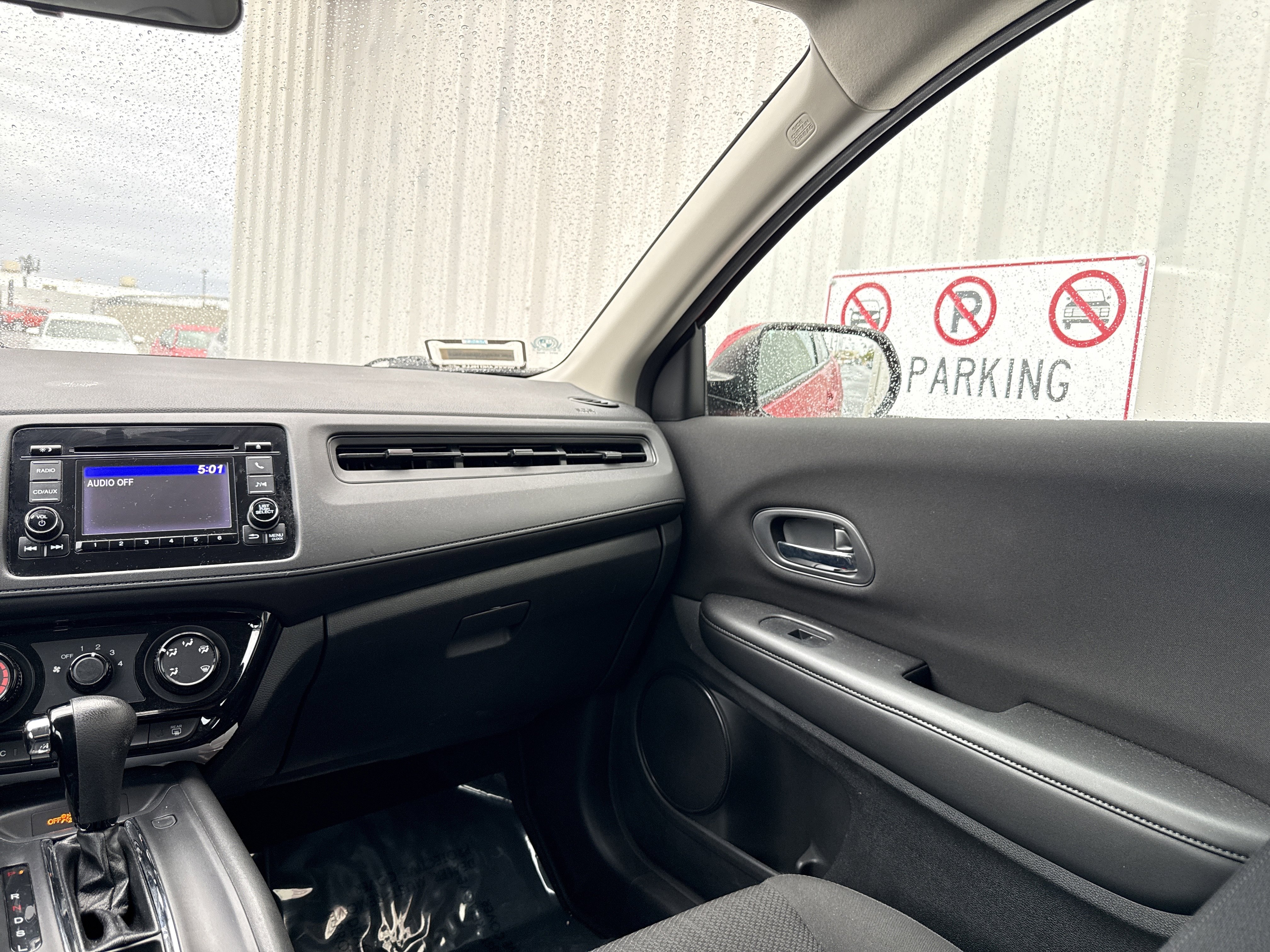 Used 2017 Honda HR-V LX image 15