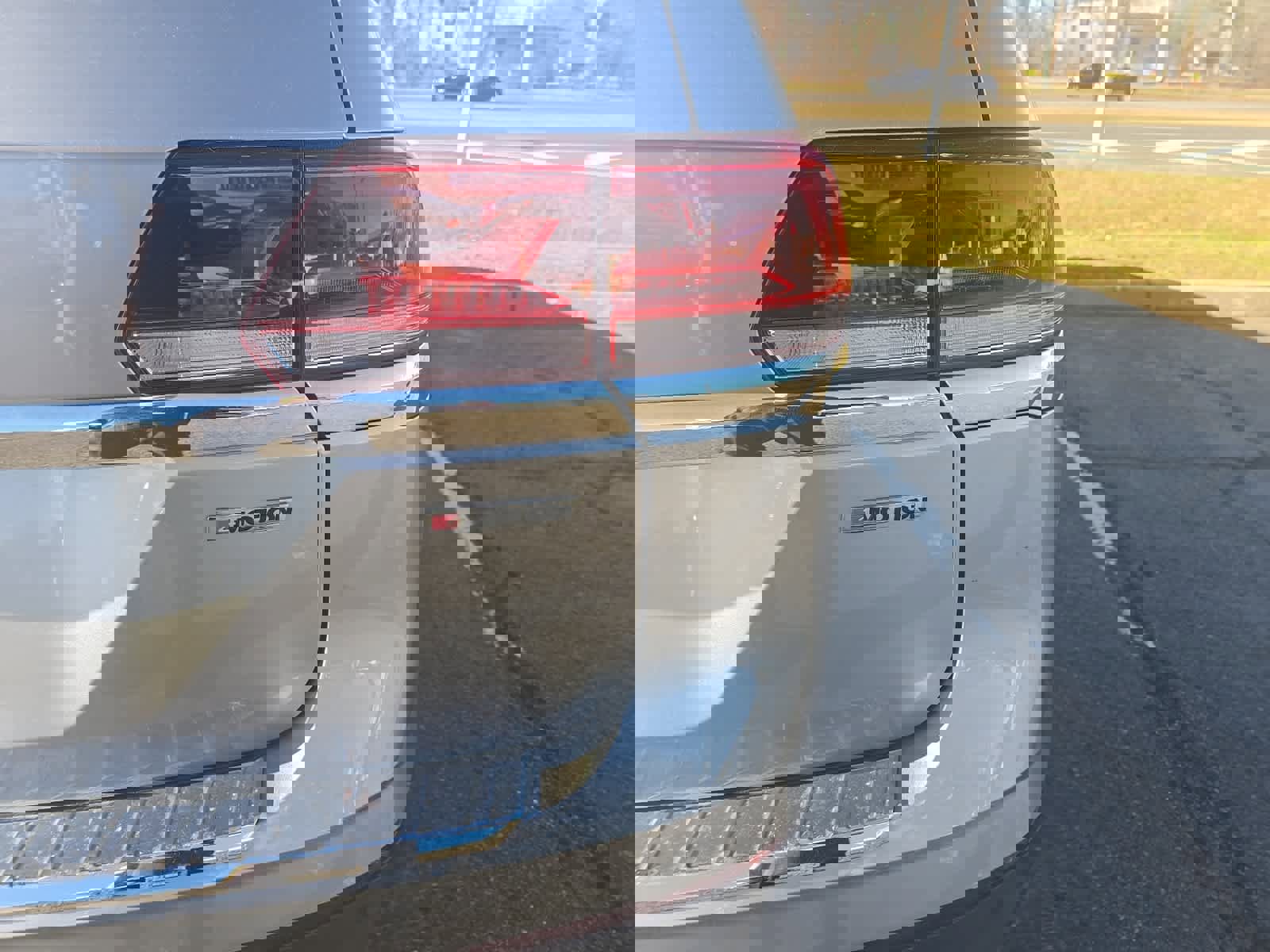 Used 2022 Volkswagen Atlas SE image 8