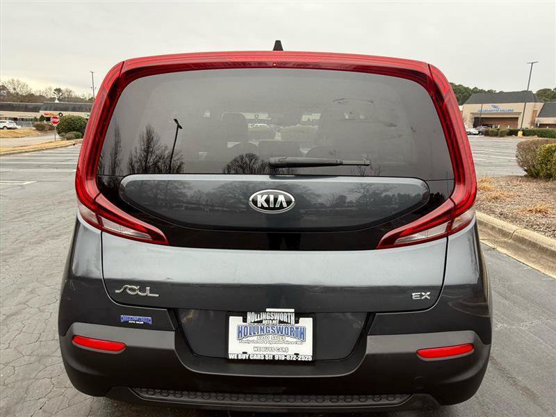 Used 2020 Kia Soul EX w/ Option Group 015 FWD image 6