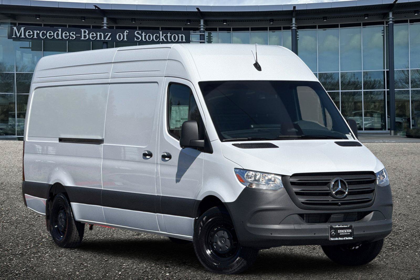 New 2026 Mercedes-Benz Sprinter 2500 image 2