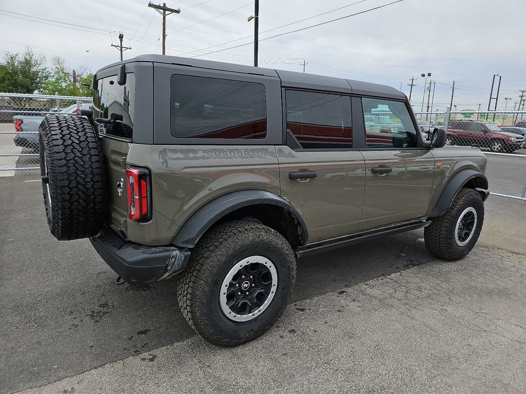 New 2026 Ford Bronco Badlands w/ Sasquatch Package AWD/4WD image 13