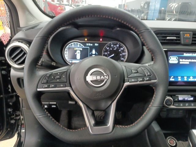 New 2025 Nissan Versa SR w/ Trunk Package image 19