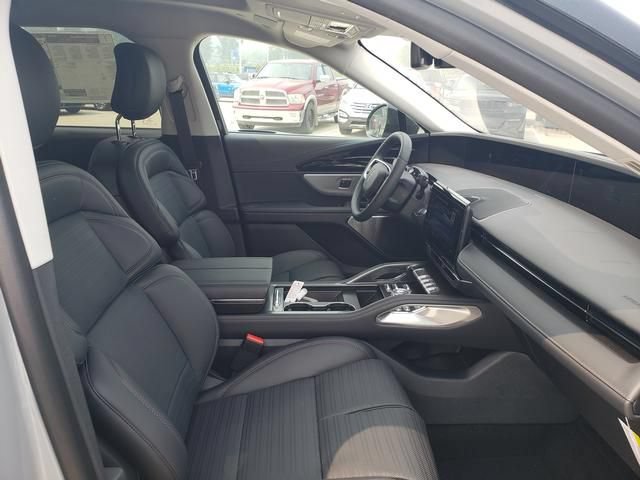 New 2026 Lincoln Nautilus Reserve AWD/4WD image 20