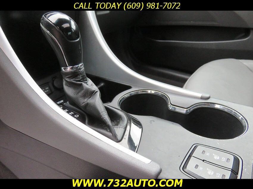 Used 2011 Hyundai Sonata Limited w/ Navigation Pkg 5 FWD image 13