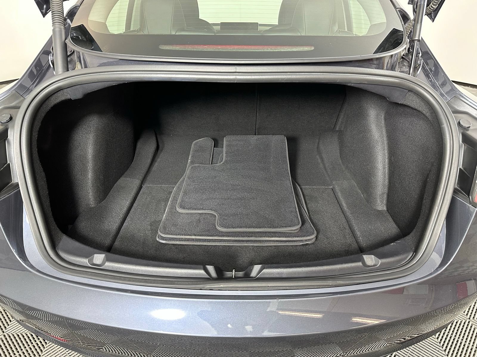 Used 2023 Tesla Model 3 Long Range AWD/4WD image 28