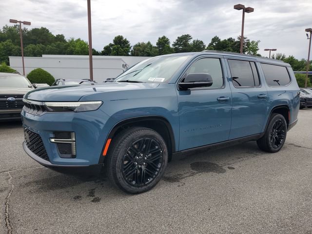 New 2026 Jeep Grand Wagoneer L Limited AWD/4WD image 3