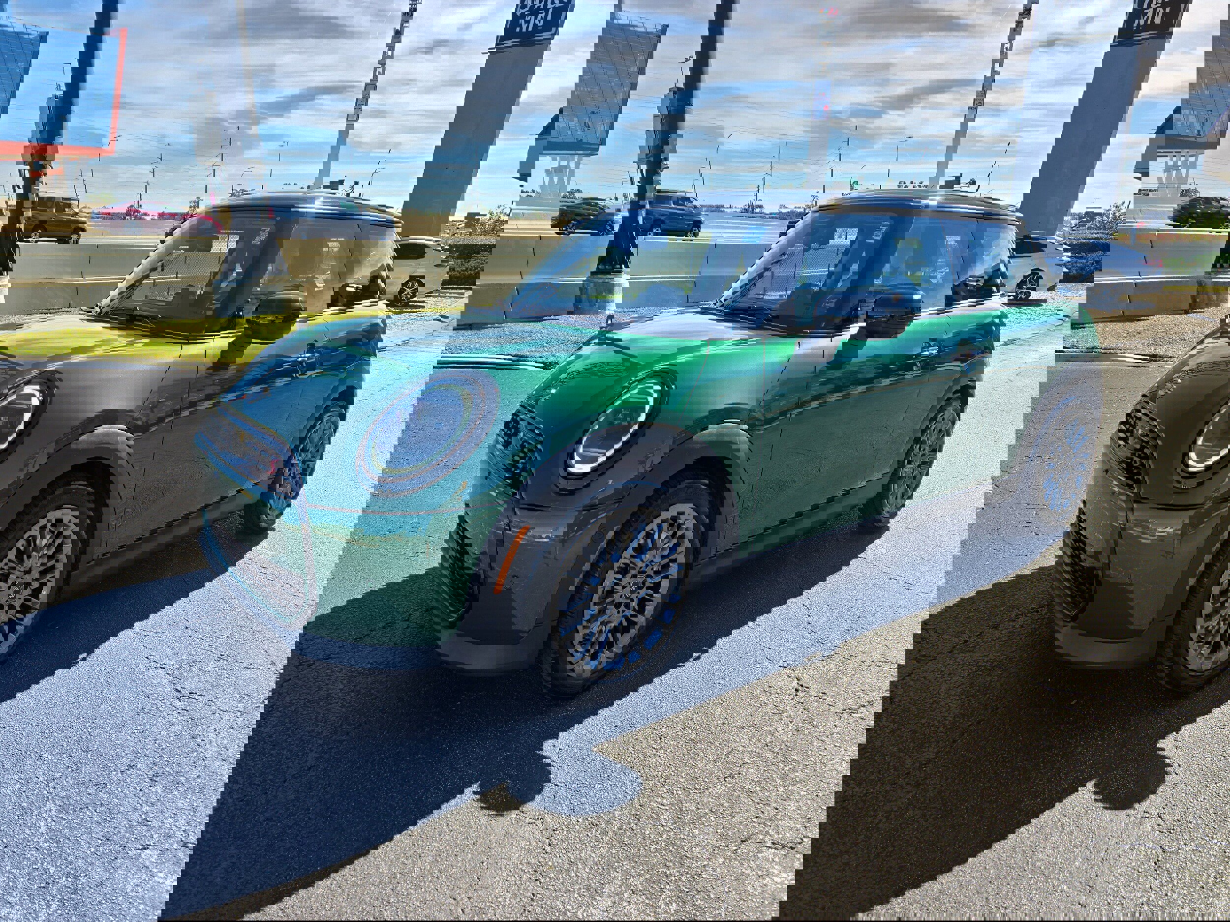 Certified 2025 MINI Cooper S image 6