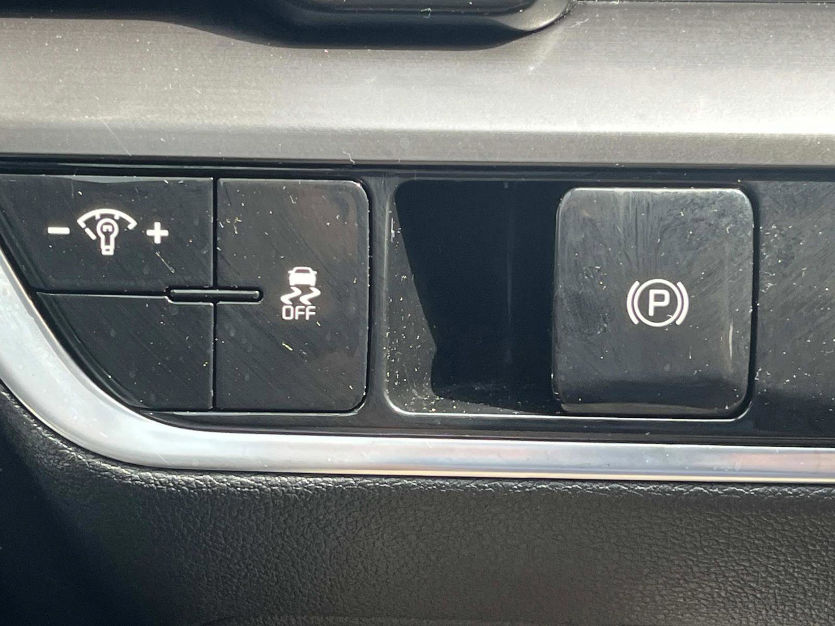 Used 2023 Kia Sportage EX FWD image 32