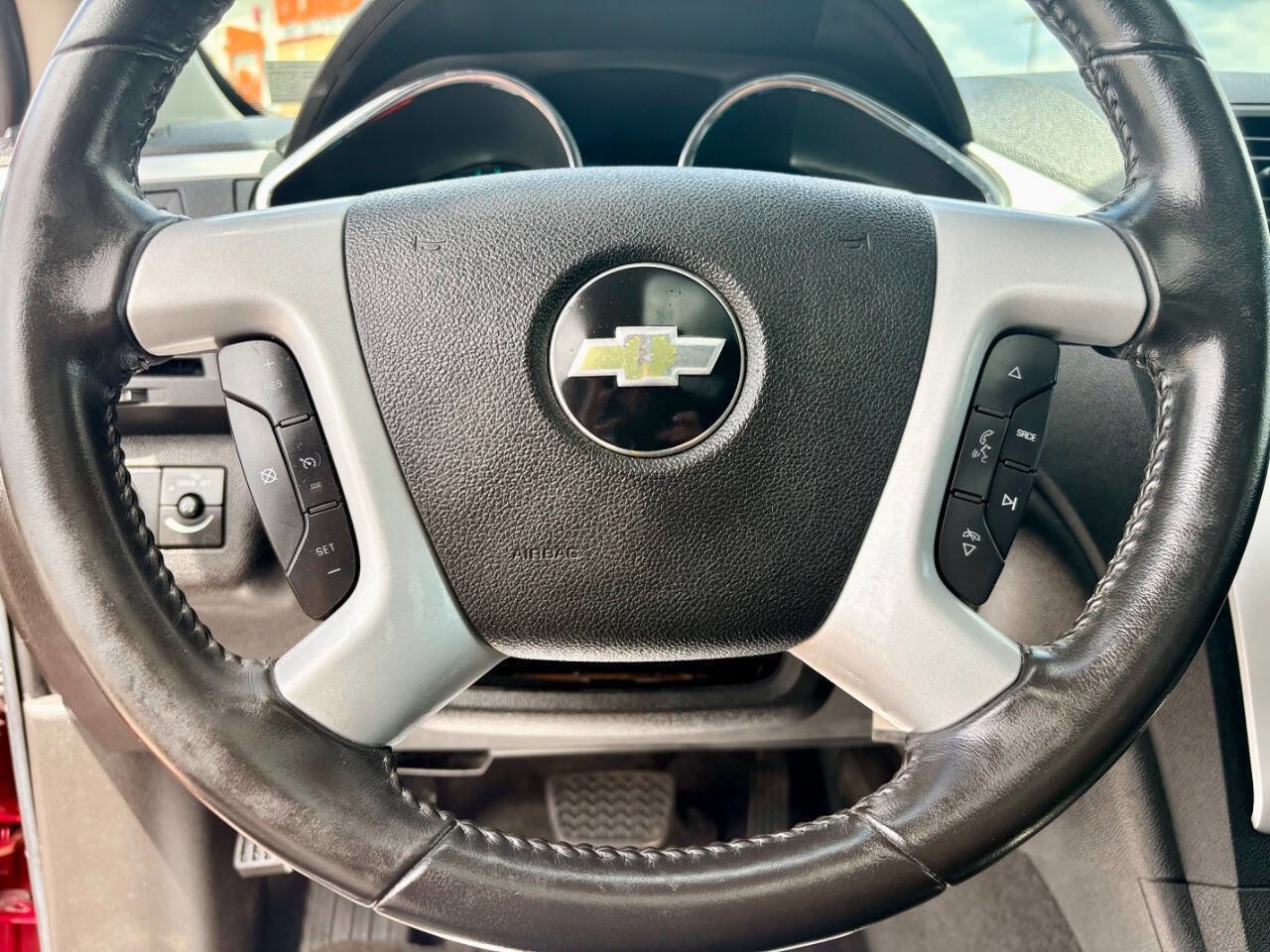 Used 2012 Chevrolet Traverse LT AWD/4WD image 15