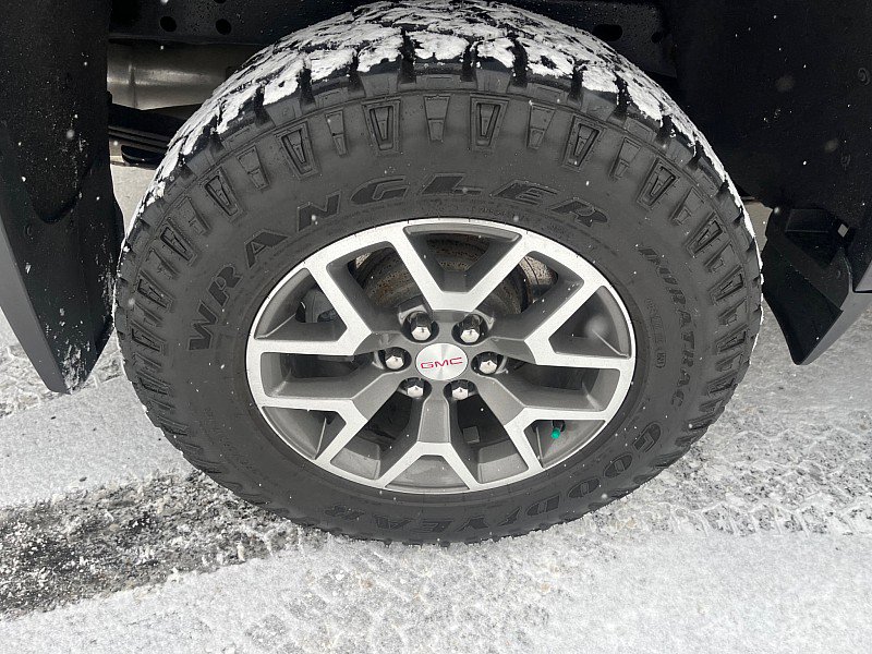 Used 2021 GMC Canyon AT4 w/ Trailering Package image 9