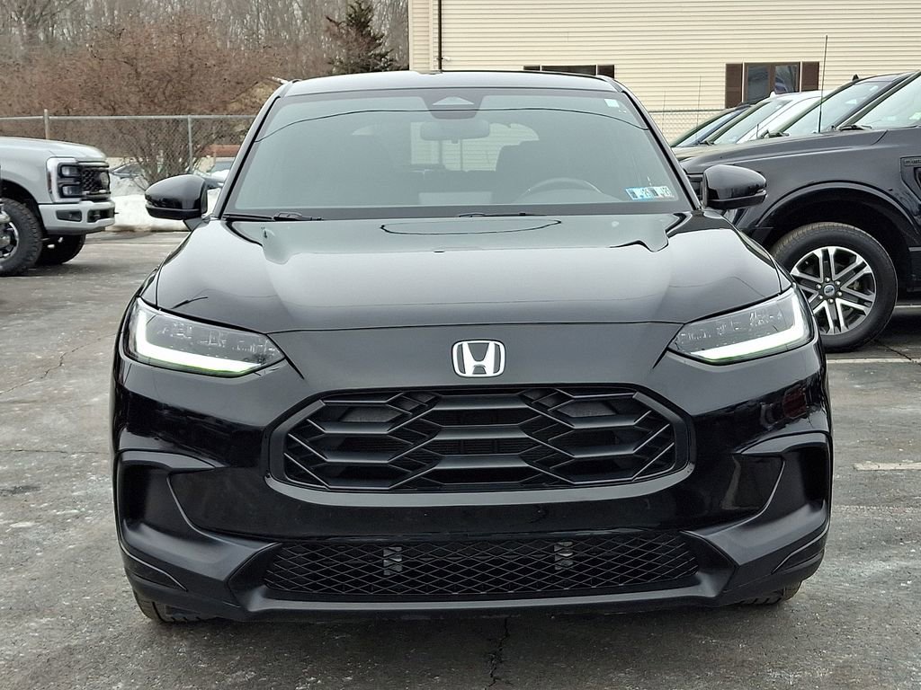 Used 2025 Honda HR-V Sport image 2