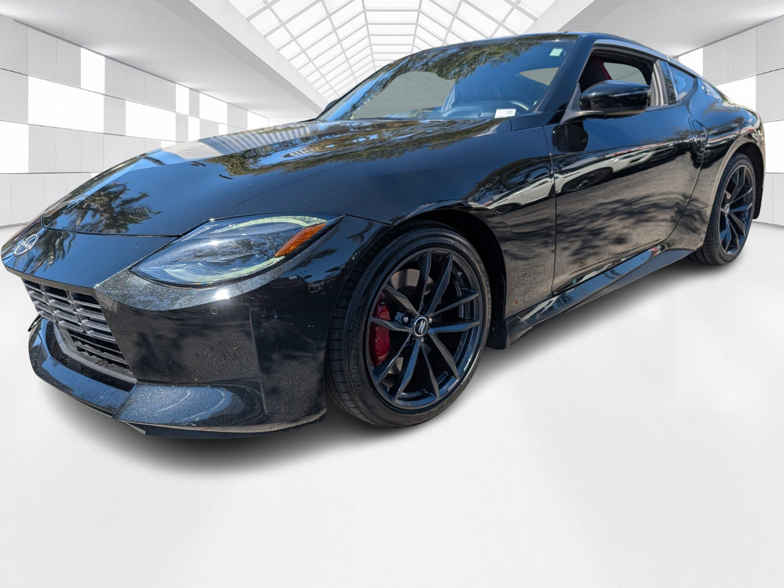 Certified 2024 Nissan Z Performance w/ Floor Mat Package image 3