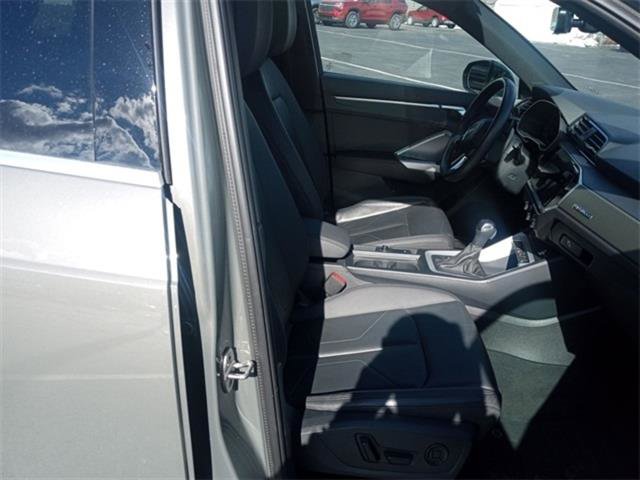 Used 2023 Audi Q3 2.0T Premium image 59