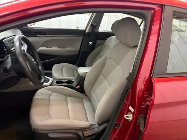 Used 2018 Hyundai Elantra SE FWD image 21