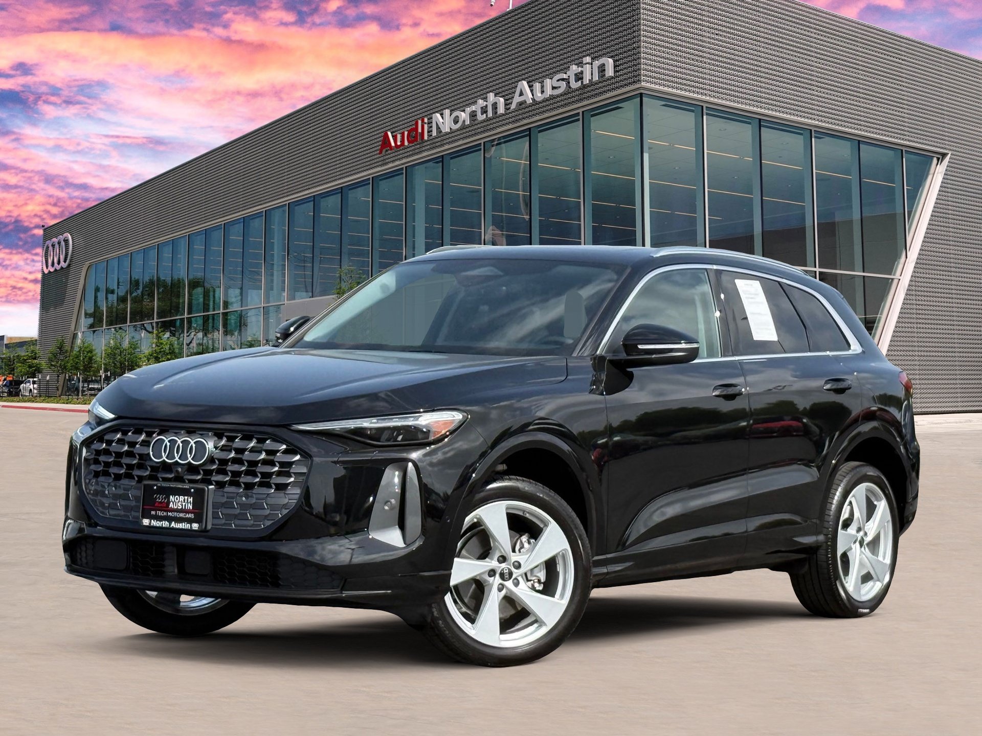 Used 2025 Audi Q5 Premium w/ Premium Plus