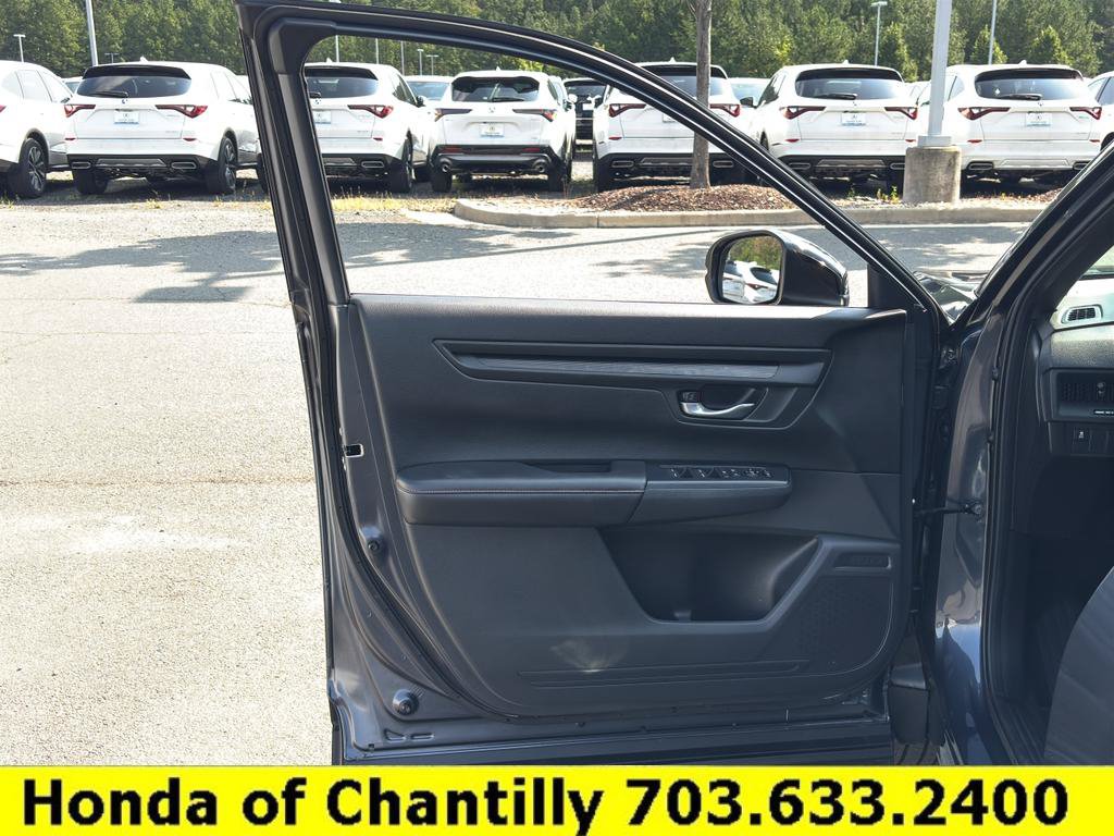 Used 2025 Honda CR-V Sport image 23