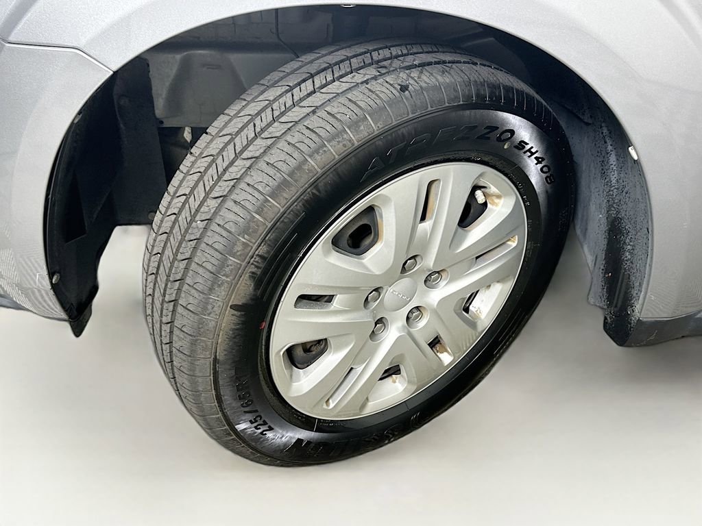 Used 2015 Dodge Journey American Value Package w/ Flexible Seating Group FWD image 23