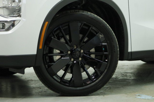 New 2026 Mitsubishi Outlander LE FWD image 3
