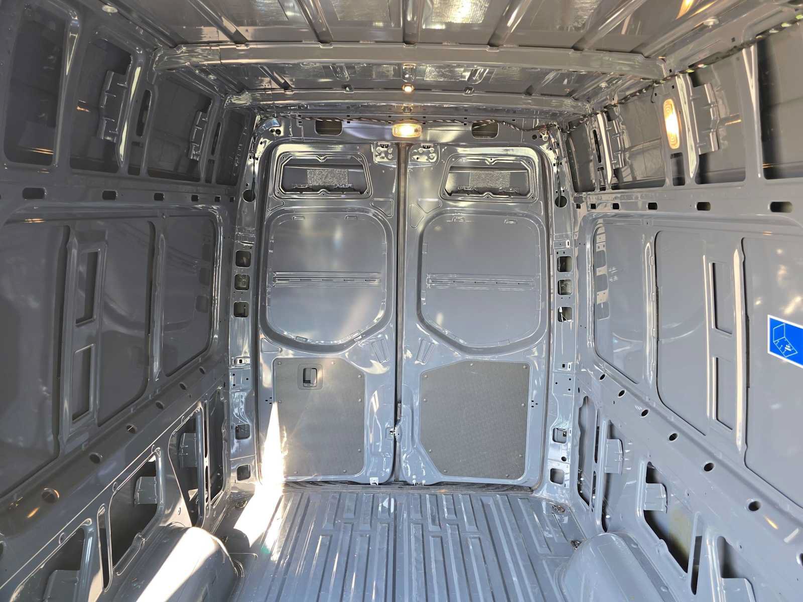 Used 2026 Mercedes-Benz Sprinter 2500 image 15