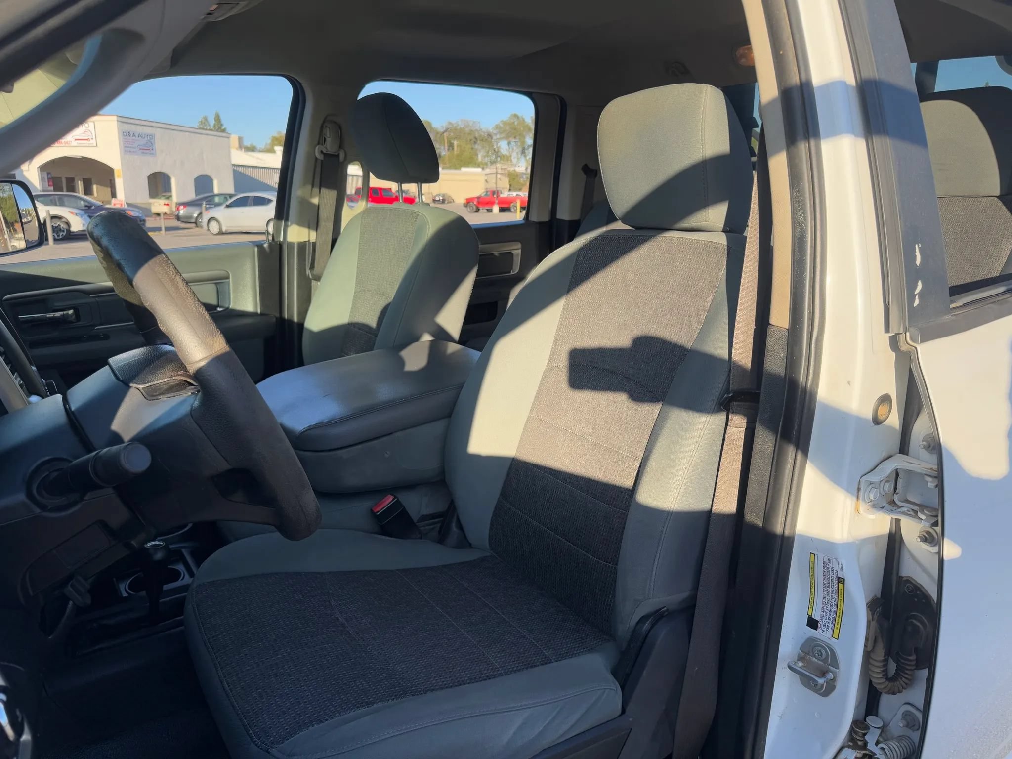 Used 2018 RAM 3500 SLT w/ Quick Order Package 2EG SLT AWD/4WD image 13