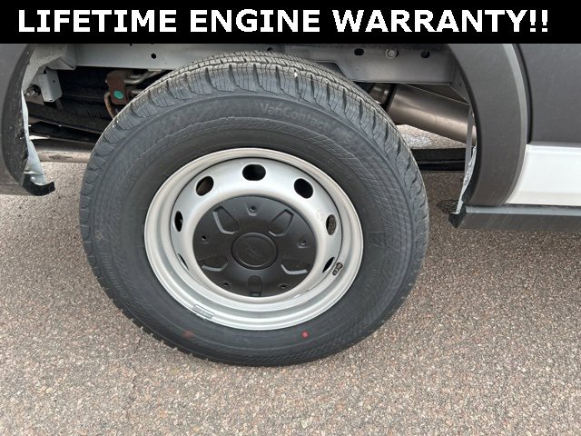 New 2025 Ford Transit 250 148 Medium Roof image 10