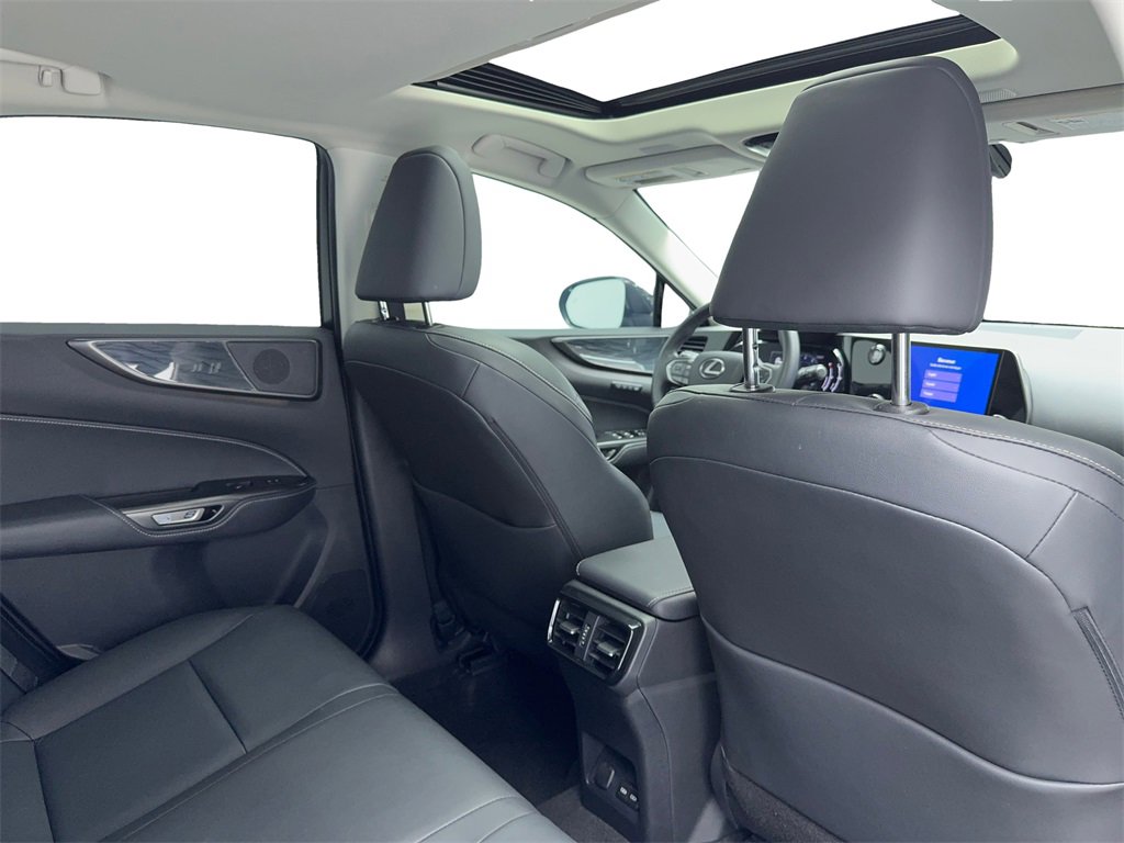 Used 2024 Lexus NX 250 FWD w/ Premium Package image 48