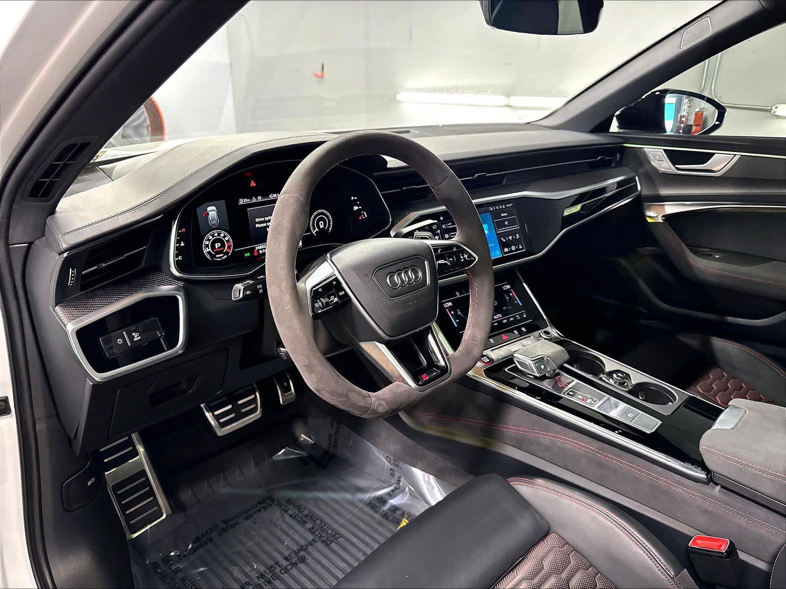 Used 2024 Audi RS 6 performance AWD/4WD image 16