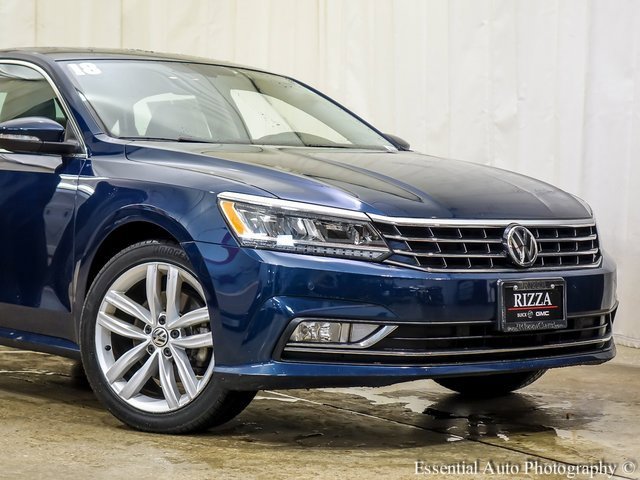 Used 2018 Volkswagen Passat 2.0T SE image 5