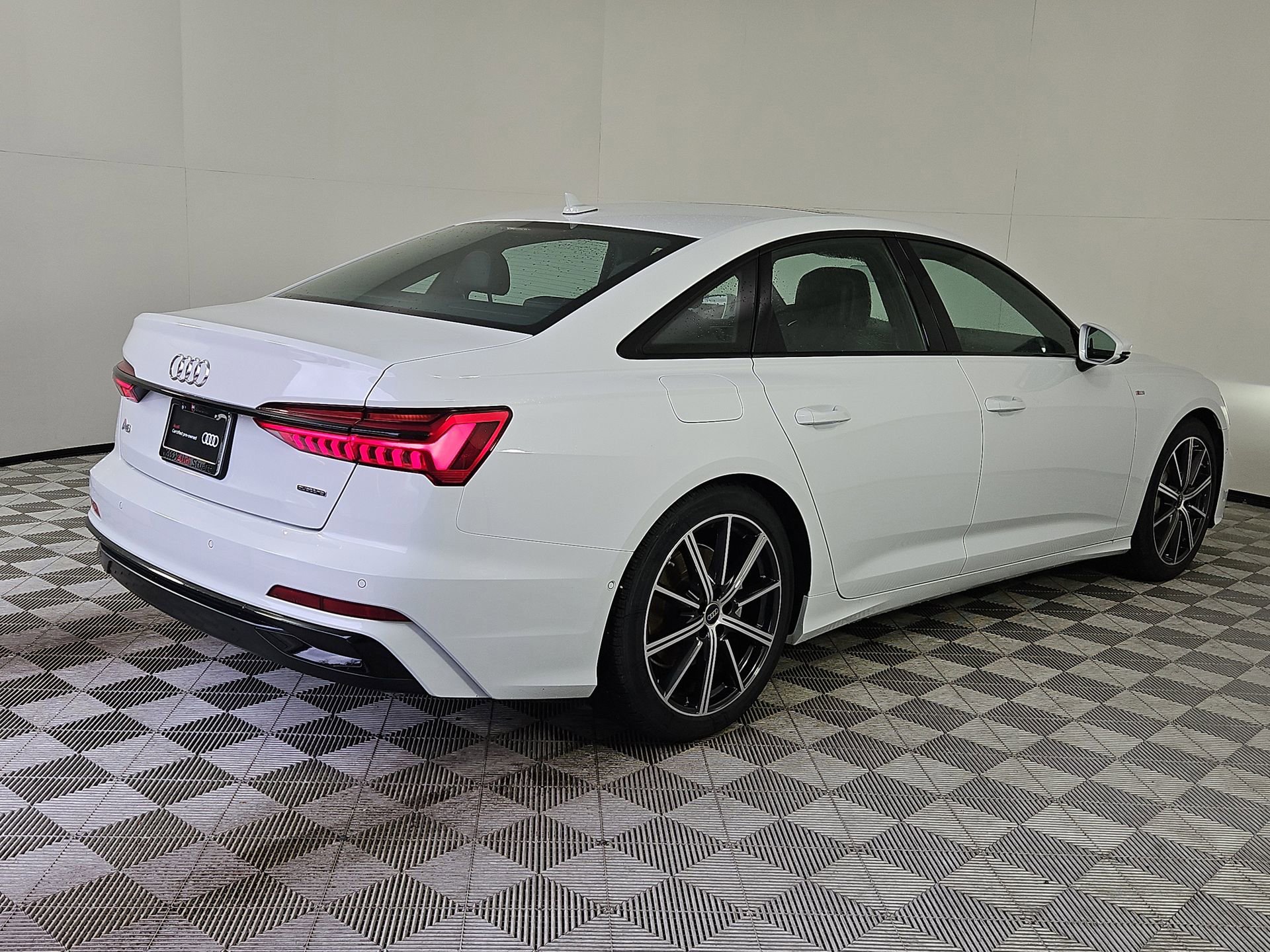 Certified 2025 Audi A6 Premium Plus w/ Premium Plus Package image 7