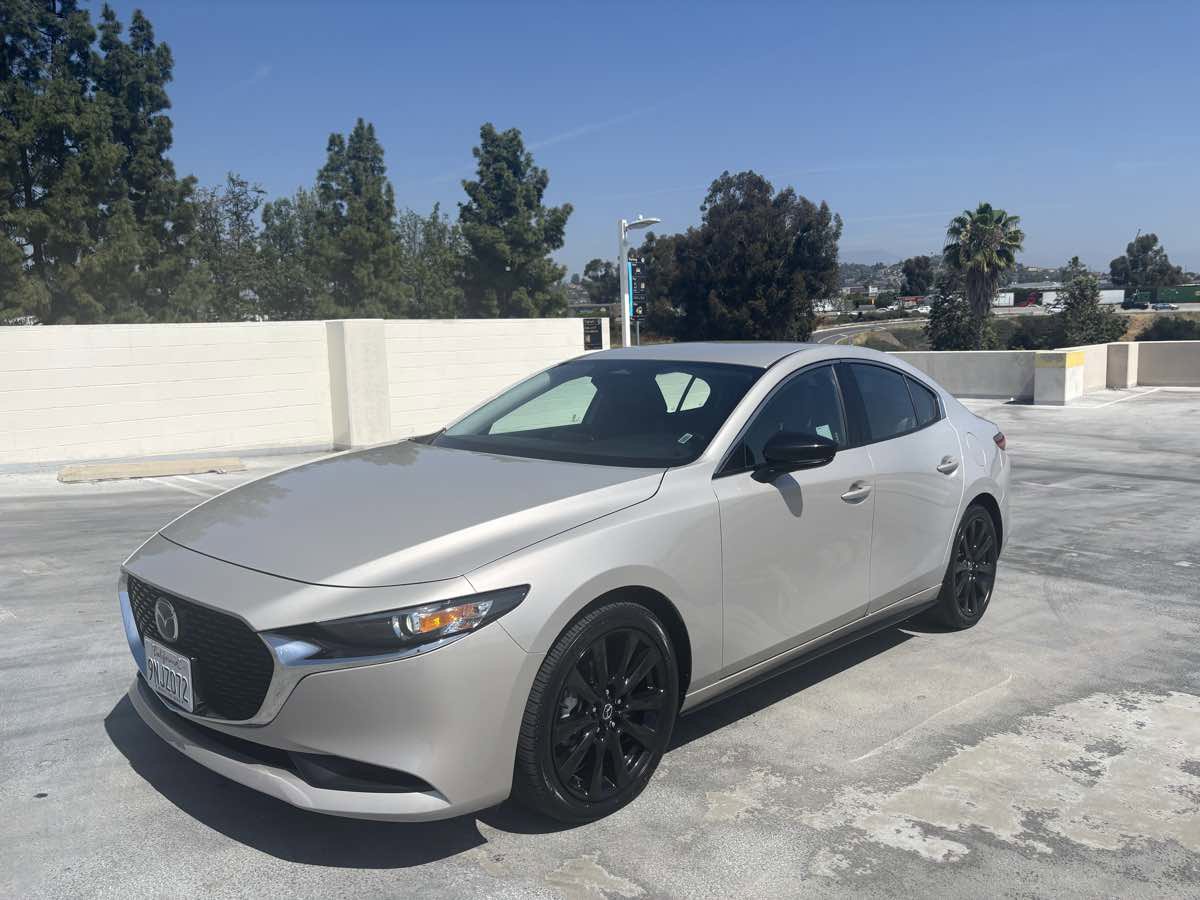 Used 2024 MAZDA MAZDA3 s image 6