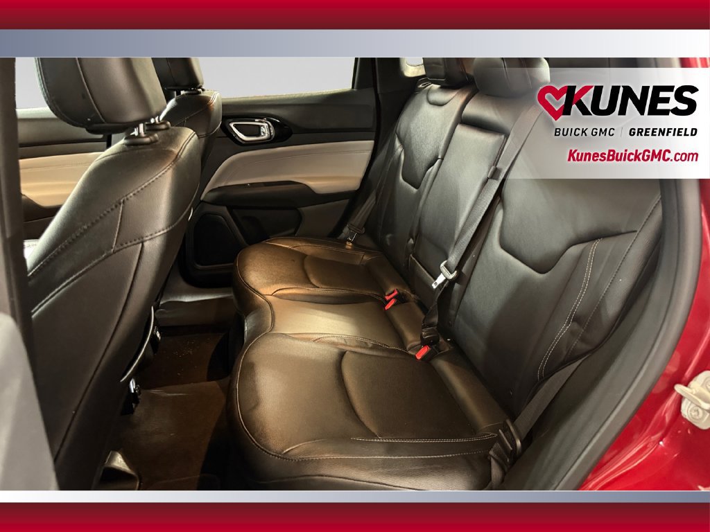 Used 2025 Jeep Compass Limited AWD/4WD image 33