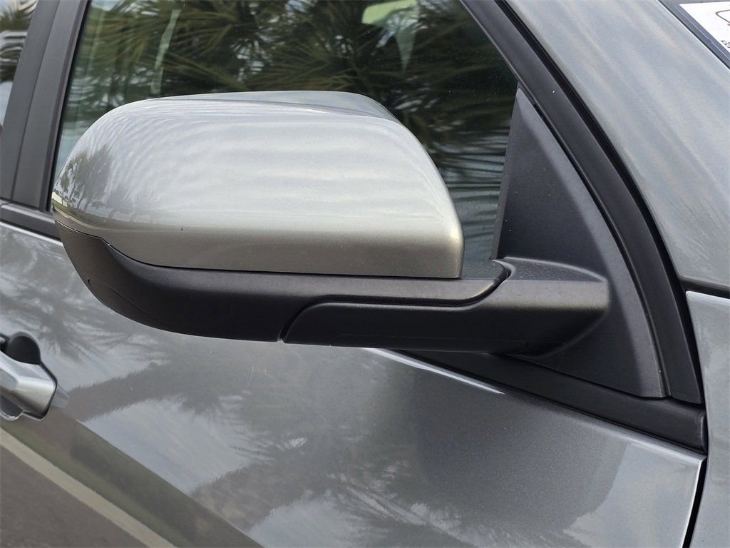 Certified 2025 Chevrolet Equinox LT image 13