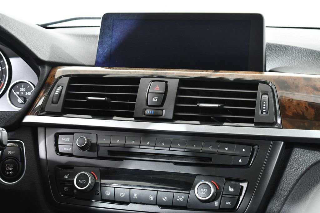 Used 2014 BMW 328i xDrive Sedan image 9